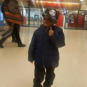 Meet your Posher, Robin